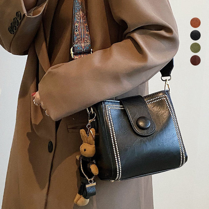 Petite sacoche femme carrée en PU souple – Style rétro et tendance au quotidien