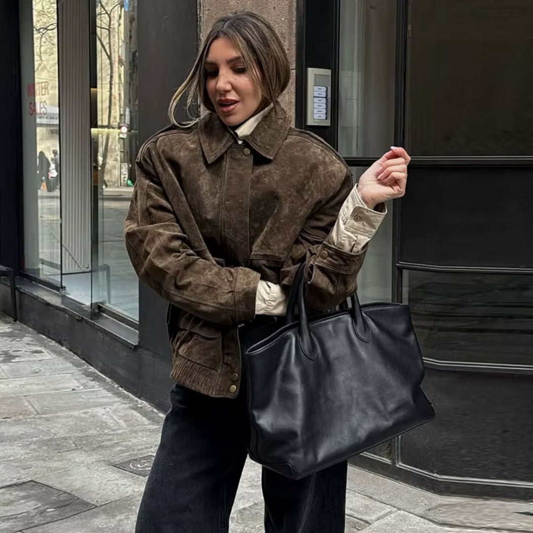 Veste femme oversize effet suédé coupe ample pour style urbain quotidien