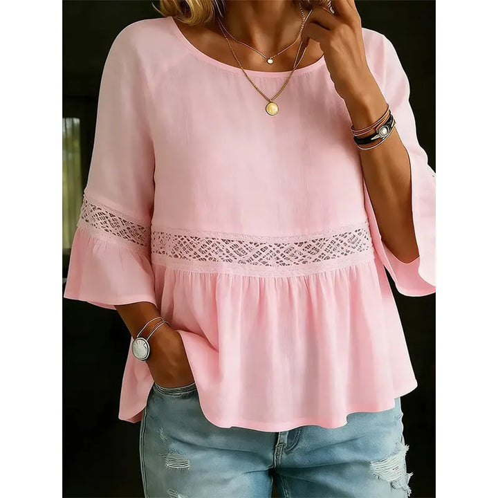 Blouse femme fluide avec dentelle délicate et manches volantées