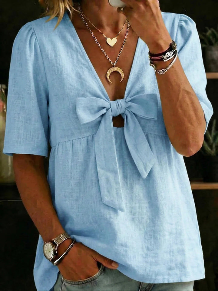 Chemise femme en coton et lin avec nœud et col V