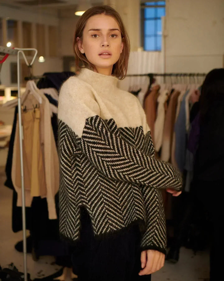 Pull à col roulé pour femme doux et élégant pour l’hiver
