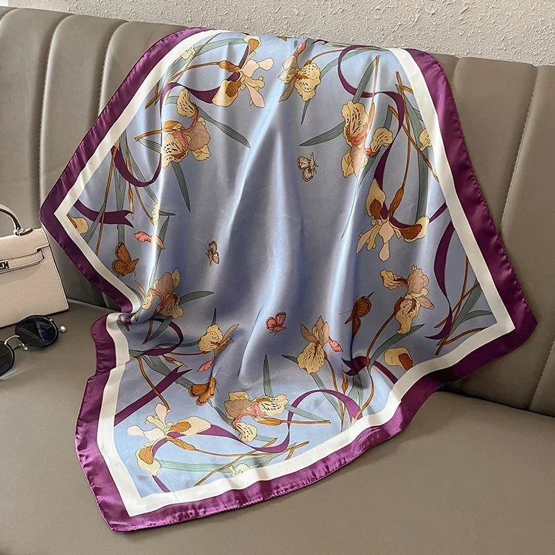 Foulard carré femme en satin imprimé pour cheveux et sac