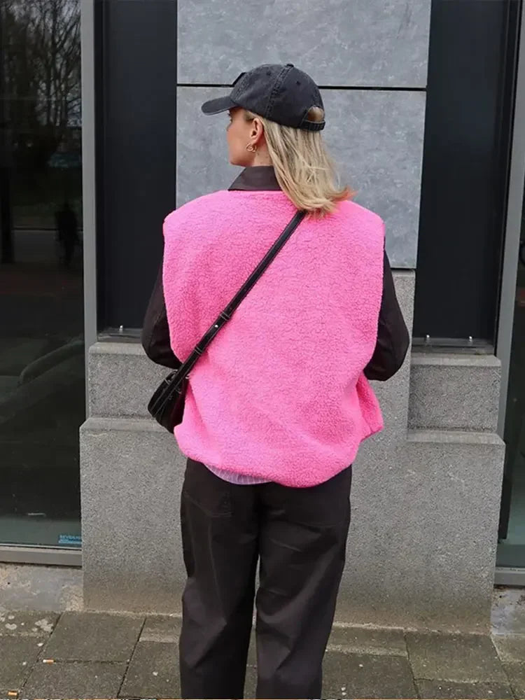 Doudoune sans manches femme – coupe légère et fermeture boutonnée
