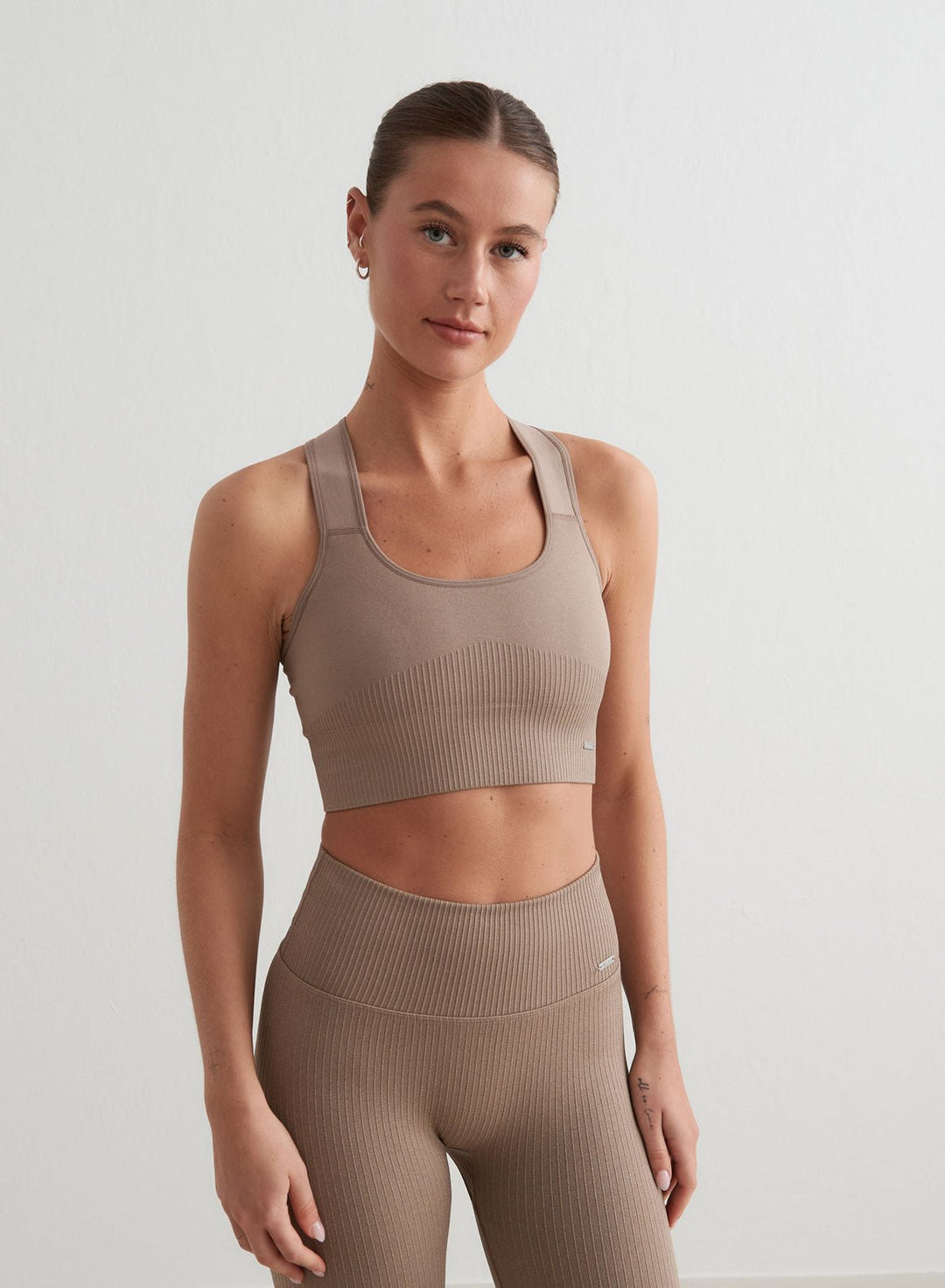 Brassière sport femme maintien élevé côtelée extensible entraînement fitness
