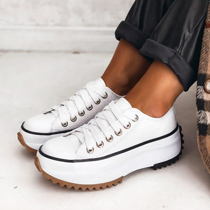 Chaussures à Talons Épais Femme – Confort et Élégance Moderne