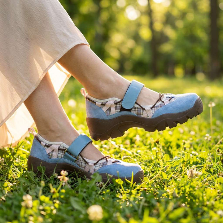 Chaussures confort femme à bride réglable et semelle épaisse