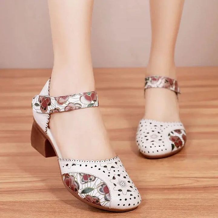 Chaussures Femme Talon Bloc Cuir Ajouré Bride Velcro Florale Rétro