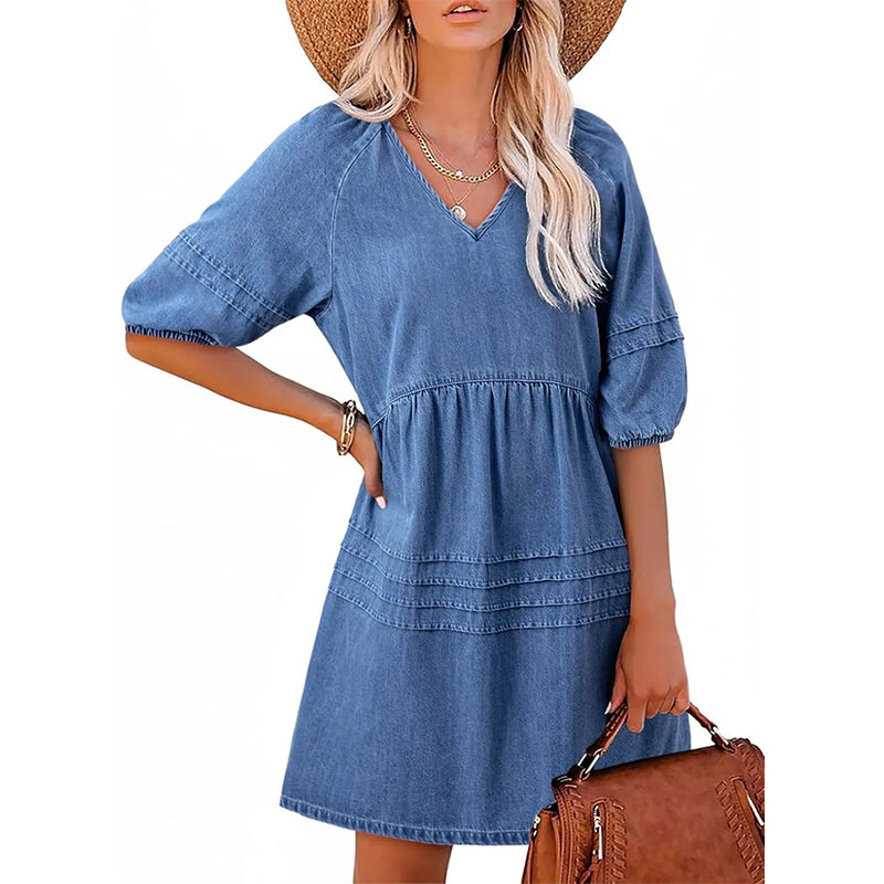 Robe femme en denim léger à col V et coupe fluide