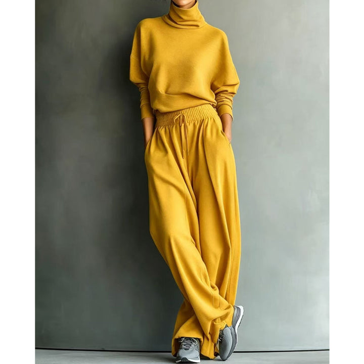 Ensemble femme avec col montant et pantalon fluide